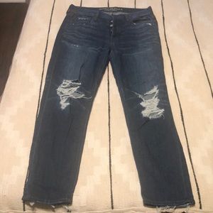 Vintage hi-rise distressed jeans